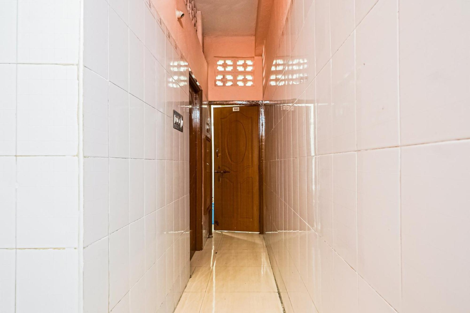 Spot On Venkata Sai Residency Hotel Tirupati Exterior photo